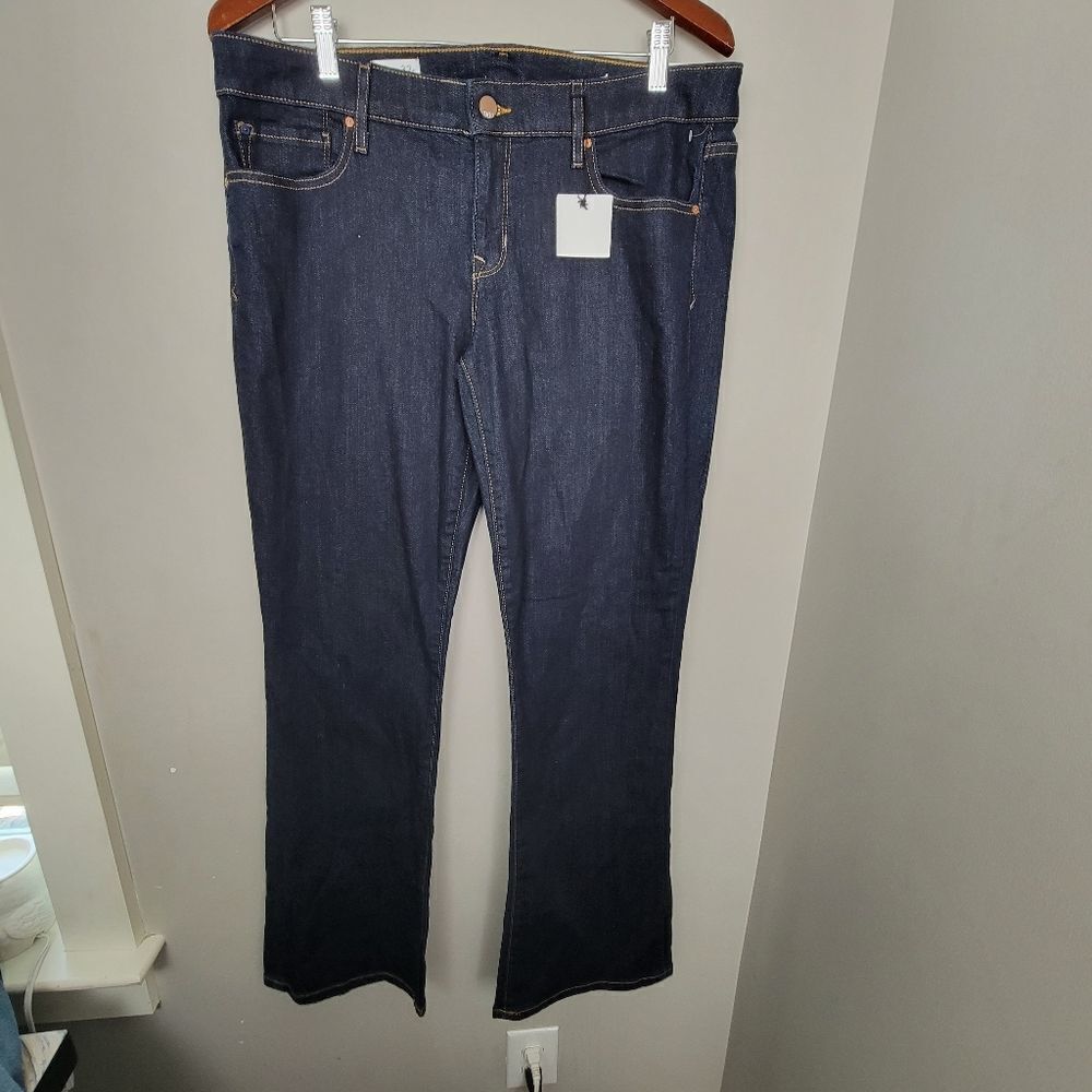 GAP SEXY BOOT LOW RISE SLIM IN THE HIP & THIGH BOOT CUT LEG OPENING STRETCH 32R